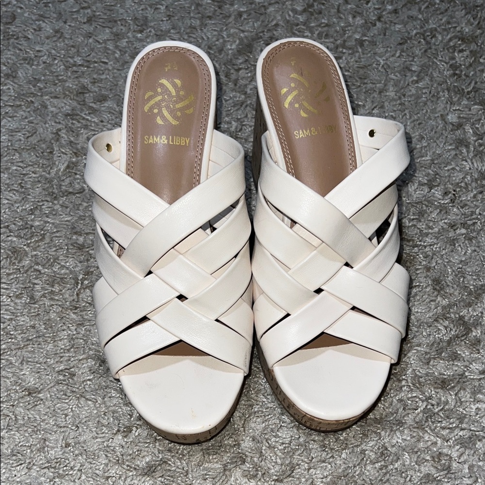 Sam & Libby Women's Cream Strappy Sandals